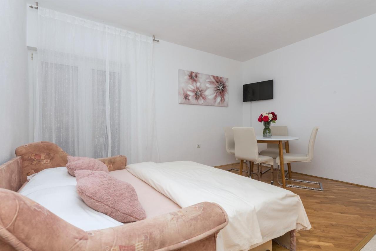 Skiljini Dvori - Apartman Makarska Luaran gambar